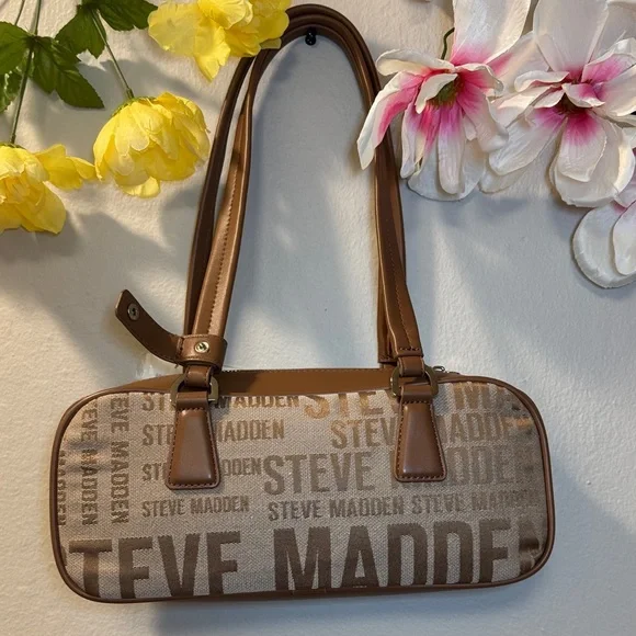 Steve Madden Beige and Brown Logo Shoulder Bag with Charm - Picture 6 of 10
